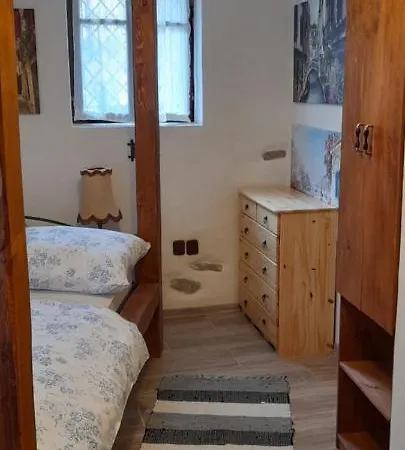 Atelier Spojovaci Apartment