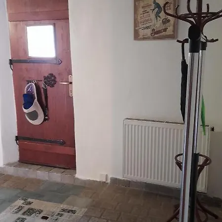 Atelier Spojovaci * Cesky Krumlov