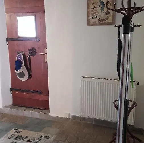Atelier Spojovaci * Český Krumlov